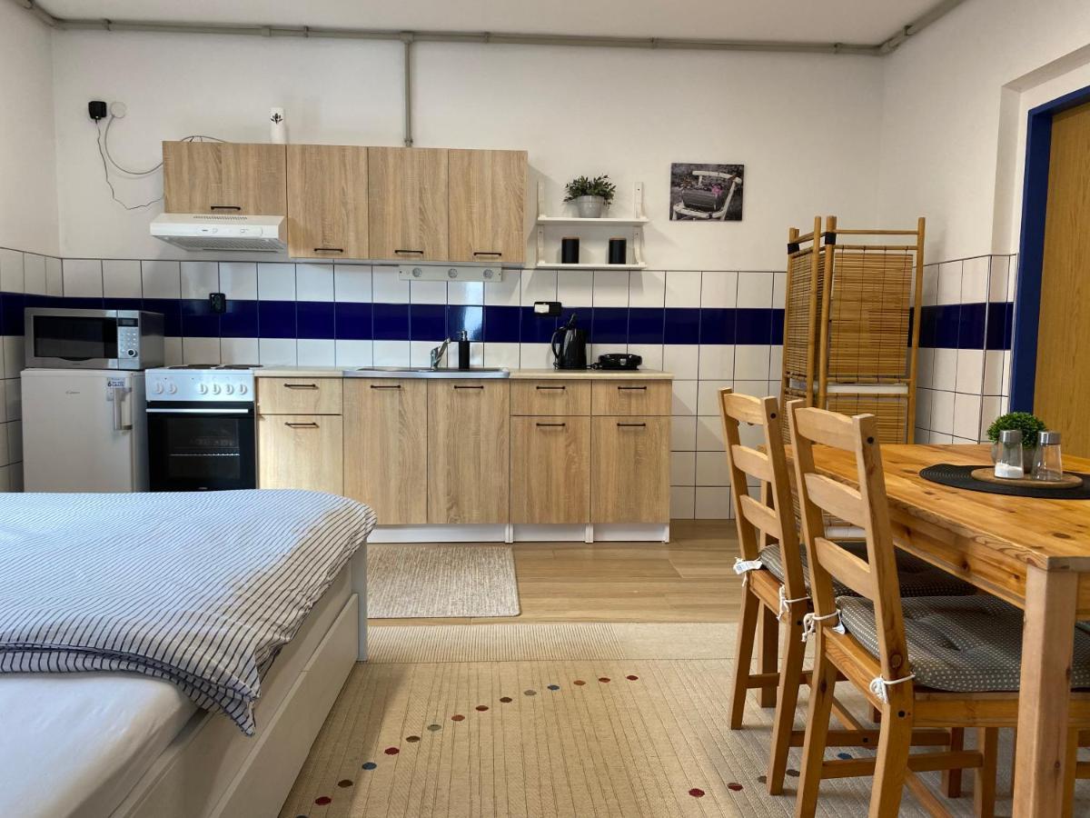 Ceska Kanada Apartment *